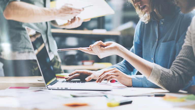 Effective And Persuasive Web Design